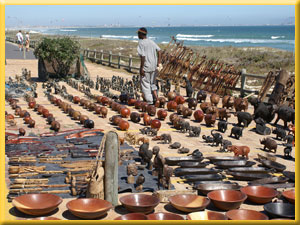 Souvenirh&auml;ndler auf der Promenade
